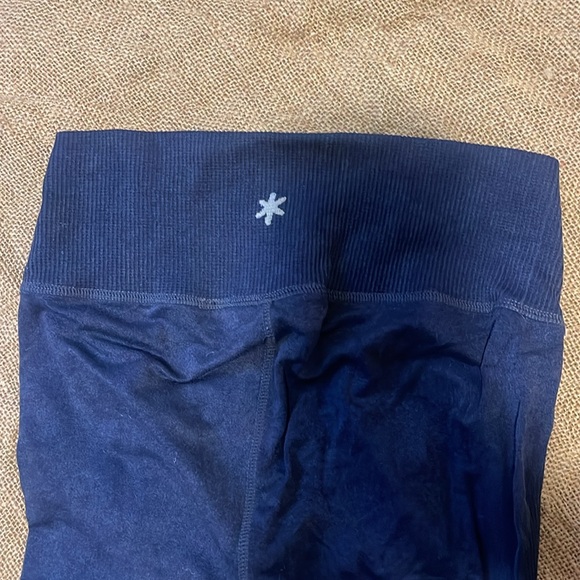 Splendid Distressed Leggings x 2 - Picture 2 of 5